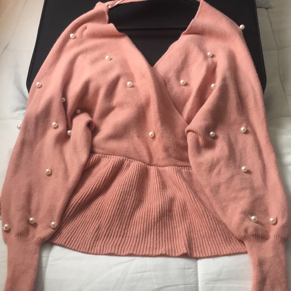 Pearl pink sweater shirt